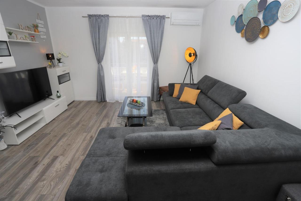 Apartman Perla Deluxe Porec Bagian luar foto
