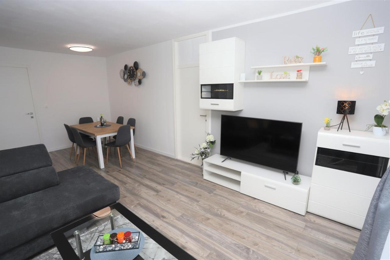 Apartman Perla Deluxe Porec Bagian luar foto