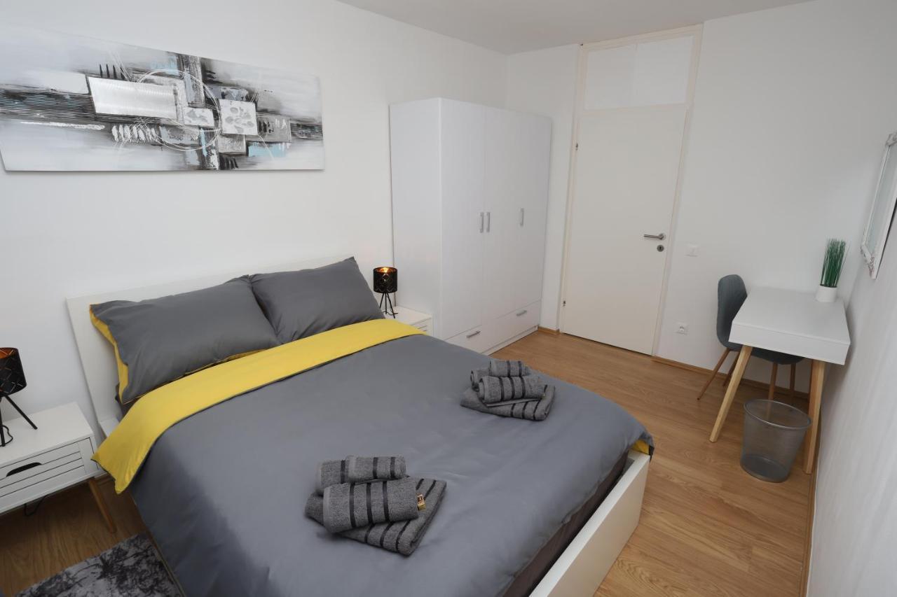 Apartman Perla Deluxe Porec Bagian luar foto